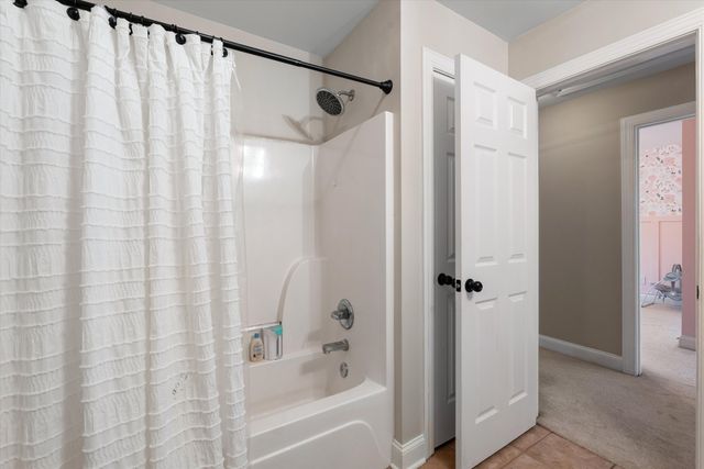2240 Westwood Dr, N, Murfreesboro, TN 37130
