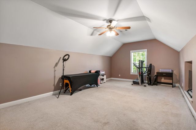2240 Westwood Dr, N, Murfreesboro, TN 37130