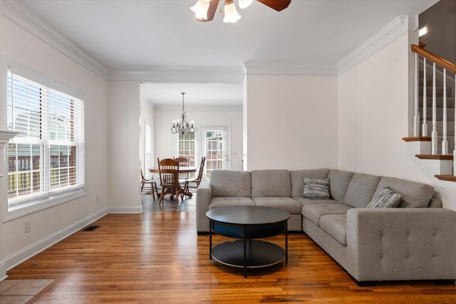 2240 Westwood Dr, N, Murfreesboro, TN 37130
