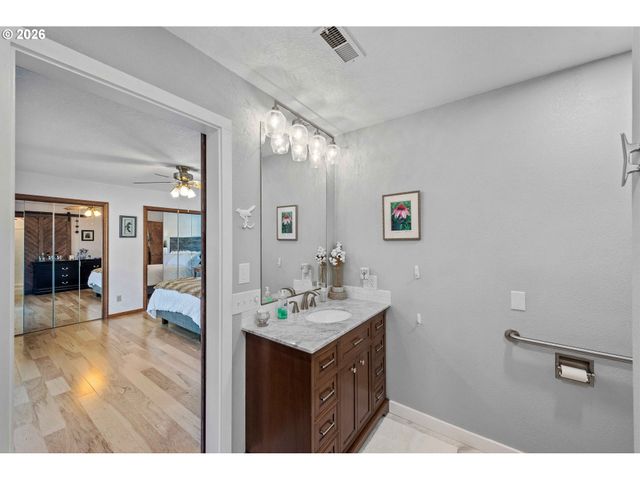 770 PREFONTAINE Dr, Coos Bay, OR 97420