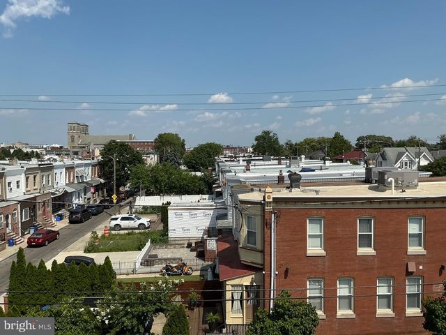 2440 S 19TH ST, Philadelphia, PA 19145