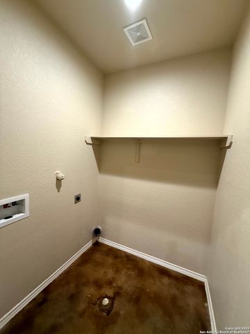 228 Ragsdale, New Braunfels, TX 78130