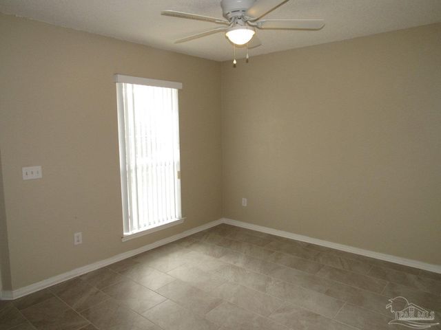2018 Marquesas Ln, Pensacola, FL 32506