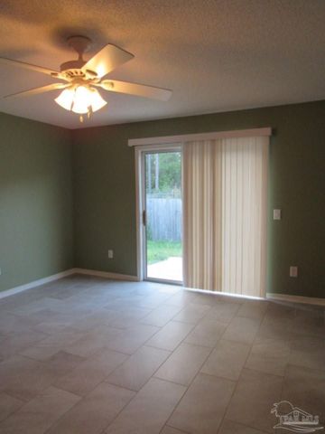 2018 Marquesas Ln, Pensacola, FL 32506