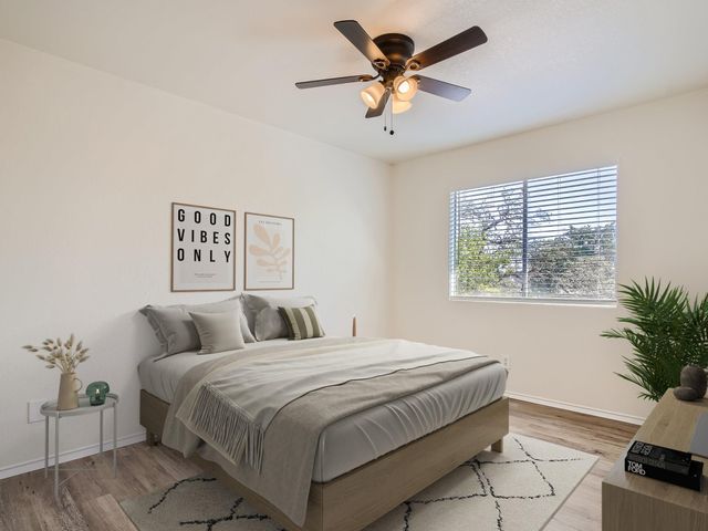 9105 Japonica CT A, Austin, TX 78748