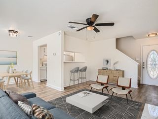 9105 Japonica CT A, Austin, TX 78748