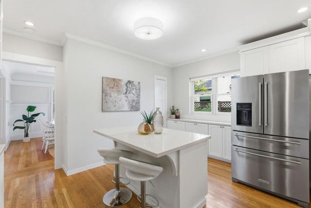 221 Hudson Street, Redwood City, CA 94062