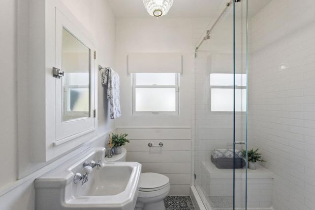 221 Hudson Street, Redwood City, CA 94062