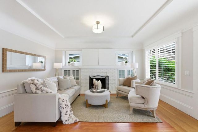 221 Hudson Street, Redwood City, CA 94062