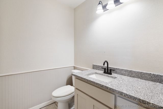 83 Oak Street, Durant, OK 74701