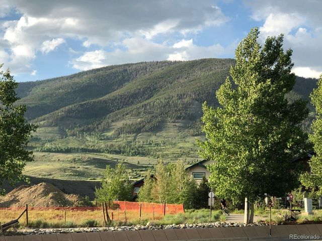 250 Cove Blvd 3, Dillon, CO 80435