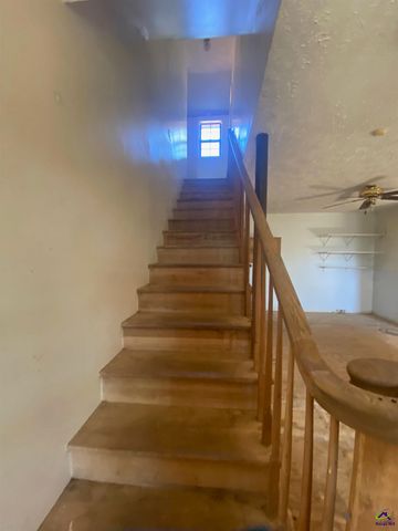 65 Mathews Street, Fort Valley, GA 31030