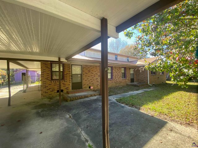 65 Mathews Street, Fort Valley, GA 31030