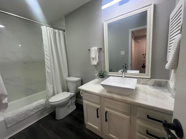 2507 Montrose Boulevard 11, Houston, TX 77006
