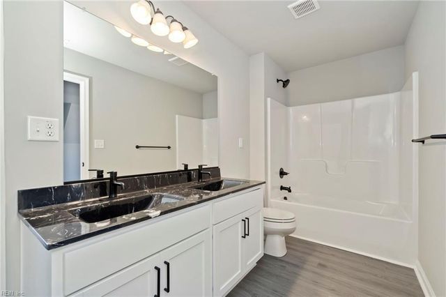5041 Annapolis DR, Chesapeake, VA 23321