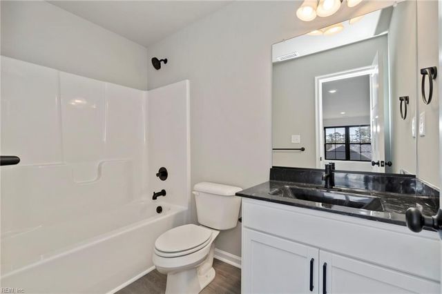 5041 Annapolis DR, Chesapeake, VA 23321
