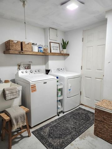 1544 Duluth Street, Saint Paul, MN 55106