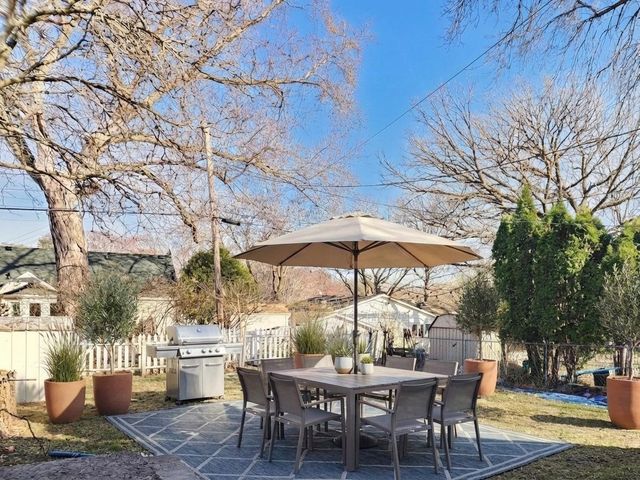 1544 Duluth Street, Saint Paul, MN 55106