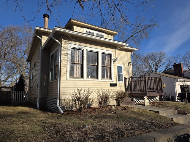 1544 Duluth Street, Saint Paul, MN 55106