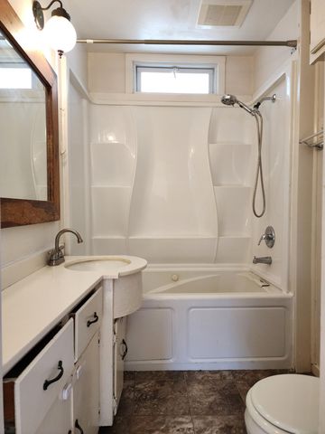 1544 Duluth Street, Saint Paul, MN 55106