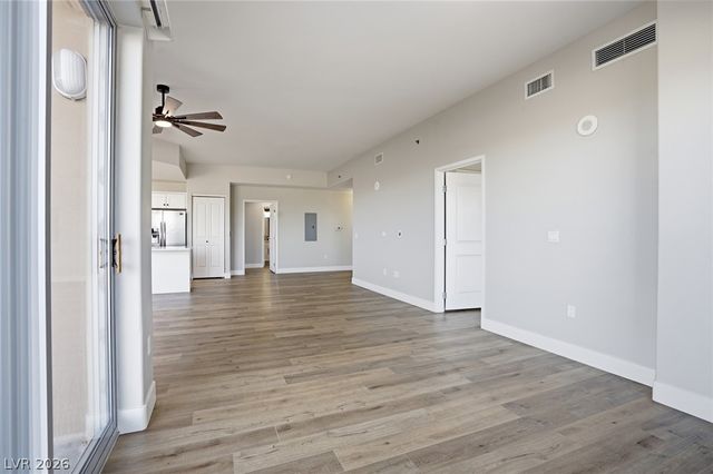 8255 Las Vegas Boulevard 201, Las Vegas, NV 89123