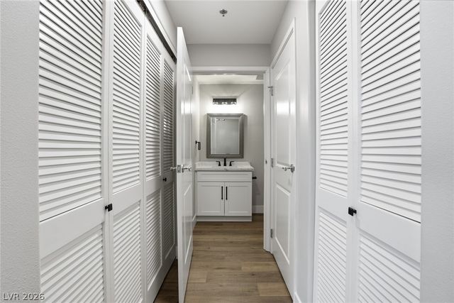 8255 Las Vegas Boulevard 201, Las Vegas, NV 89123