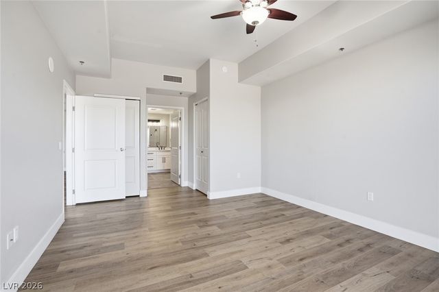 8255 Las Vegas Boulevard 201, Las Vegas, NV 89123