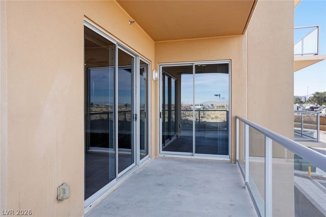 8255 Las Vegas Boulevard 201, Las Vegas, NV 89123