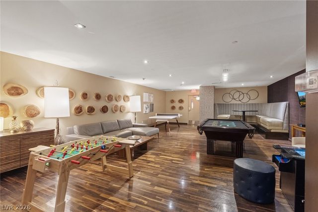 8255 Las Vegas Boulevard 201, Las Vegas, NV 89123