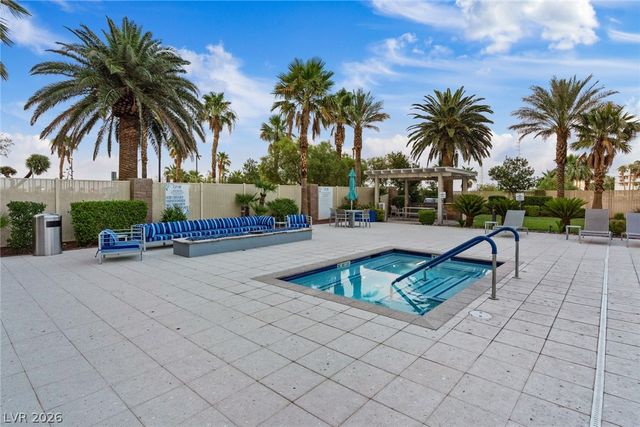 8255 Las Vegas Boulevard 201, Las Vegas, NV 89123