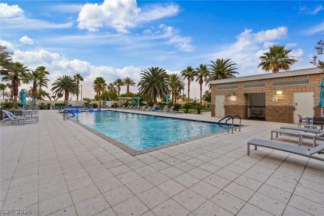 8255 Las Vegas Boulevard 201, Las Vegas, NV 89123