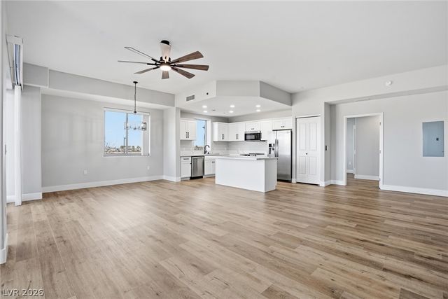 8255 Las Vegas Boulevard 201, Las Vegas, NV 89123