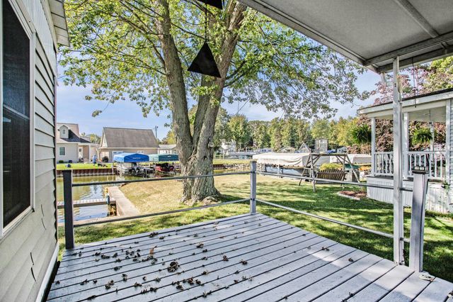 565 Willow Drive, Coldwater, MI 49036