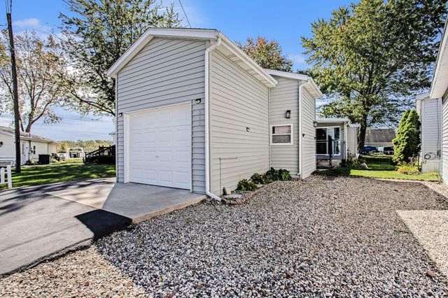 565 Willow Drive, Coldwater, MI 49036