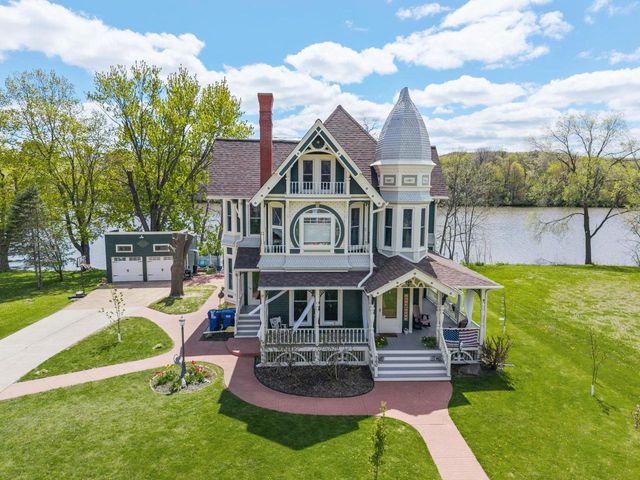 560 Water Avenue, Hillsboro, WI 54364