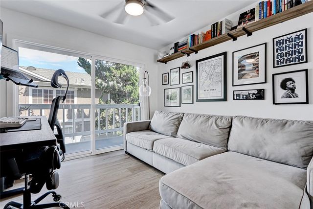 1917 Nelson Avenue E, Redondo Beach, CA 90278