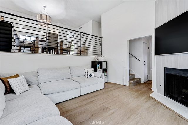 1917 Nelson Avenue E, Redondo Beach, CA 90278