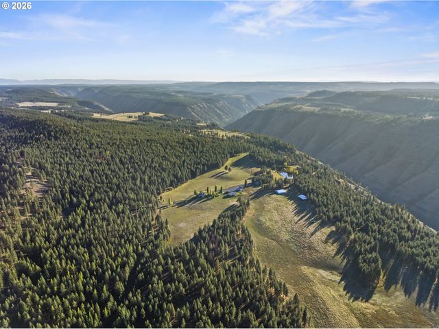 83584 TROY Rd, Wallowa, OR 97885