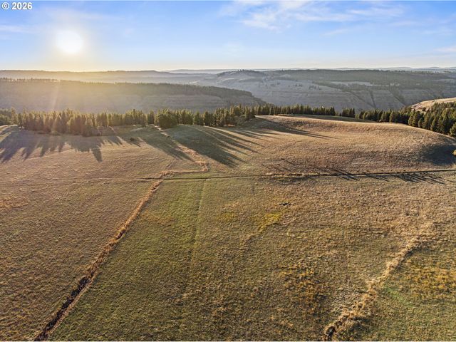 83584 TROY Rd, Wallowa, OR 97885