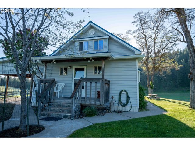 83584 TROY Rd, Wallowa, OR 97885