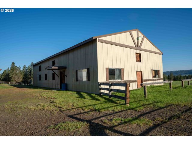 83584 TROY Rd, Wallowa, OR 97885