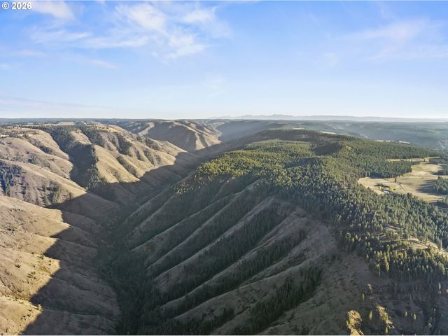 83584 TROY Rd, Wallowa, OR 97885