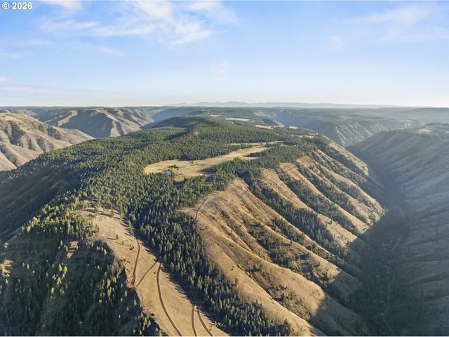 83584 TROY Rd, Wallowa, OR 97885