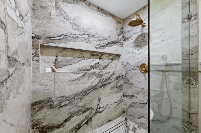 7054 Tamarack Road, Fort Worth, TX 76116