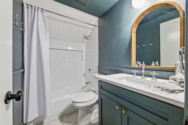 7054 Tamarack Road, Fort Worth, TX 76116