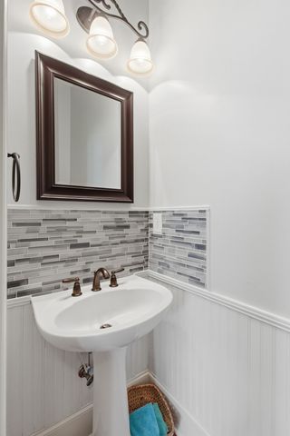 2083 Autumn Ridge Way, Spring Hill, TN 37174