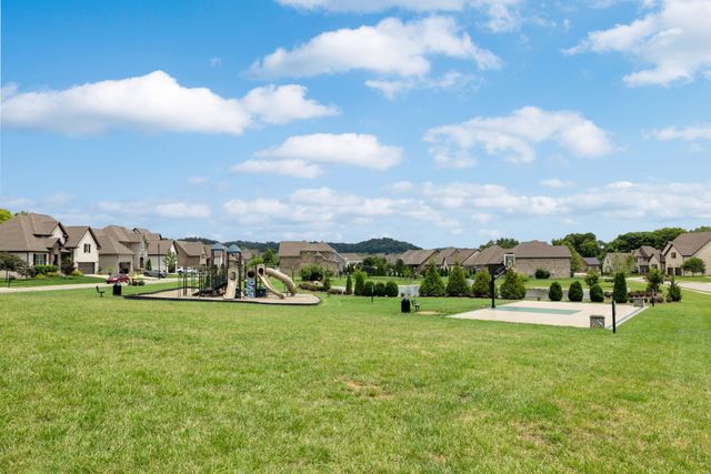 2083 Autumn Ridge Way, Spring Hill, TN 37174