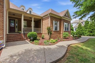 2083 Autumn Ridge Way, Spring Hill, TN 37174