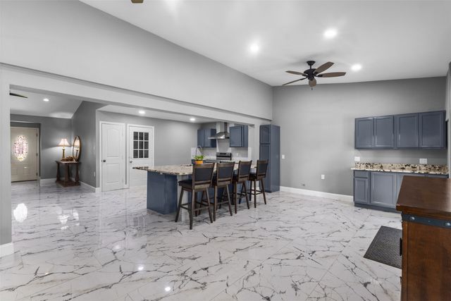 1065 Sunset Circle, Garland, TX 75040