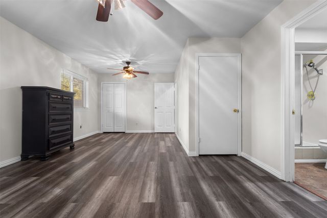 1065 Sunset Circle, Garland, TX 75040